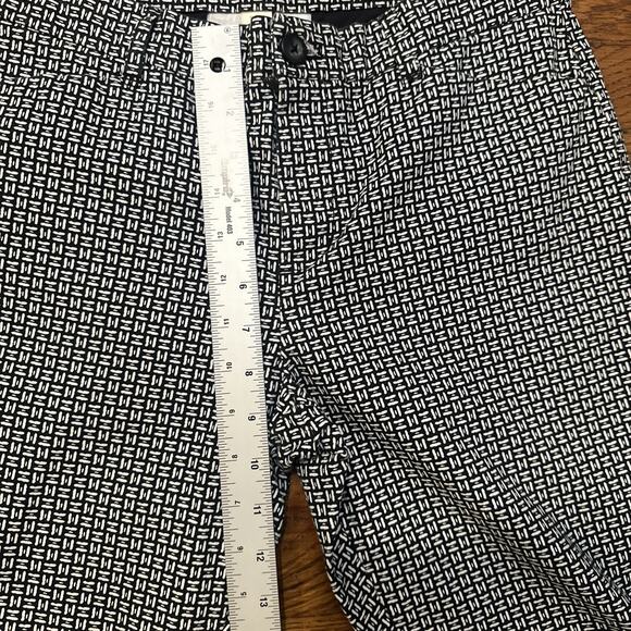 Khakis By Gap Womens Pants 6R Slim City Black With Geometric Print LA Coupe - Picture 6 of 10